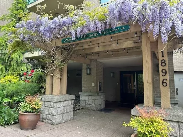 West Vancouver, BC V7V 1J6,1896 Marine DR #305