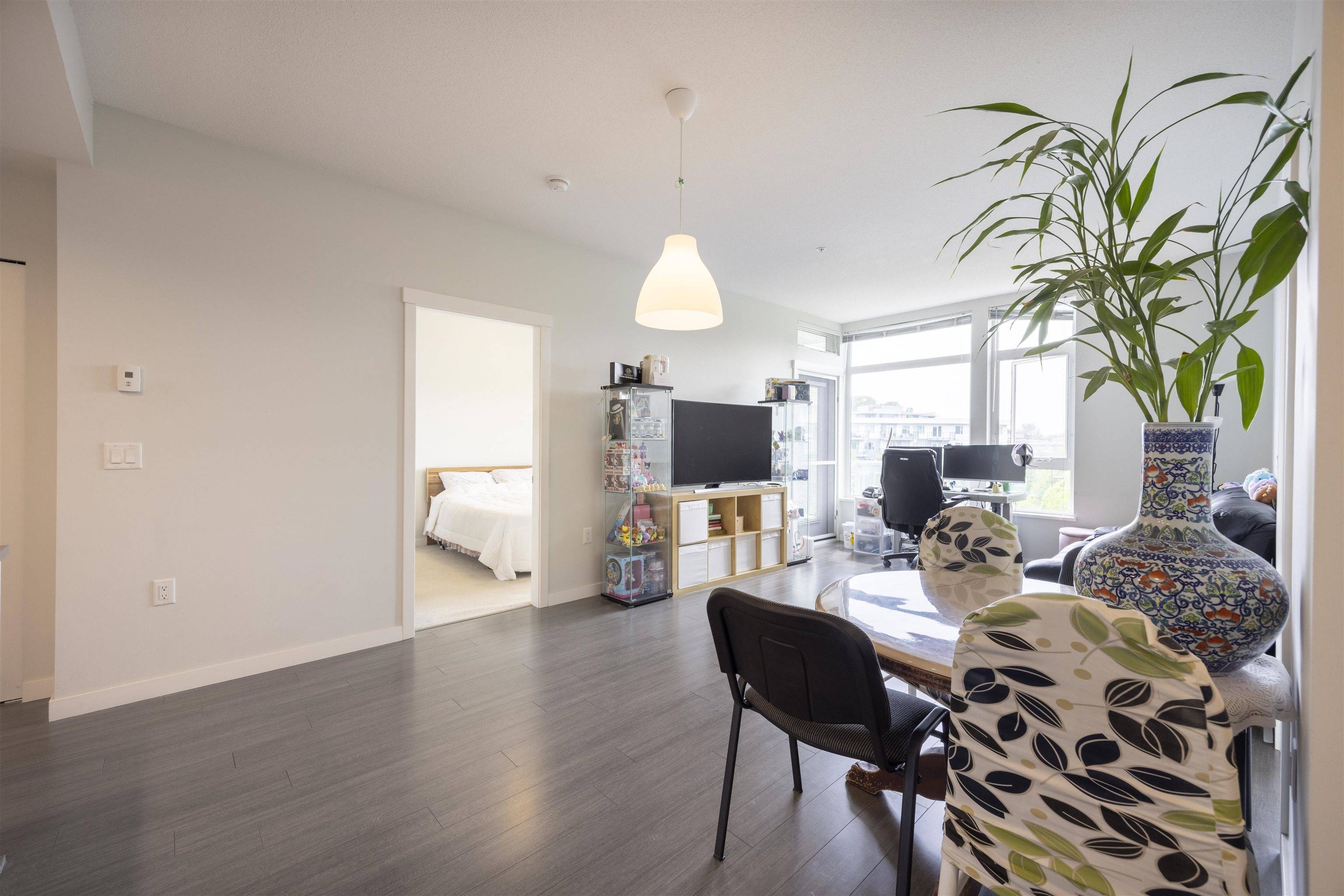 Vancouver, BC V5S 0C3,3263 Pierview CRES #406