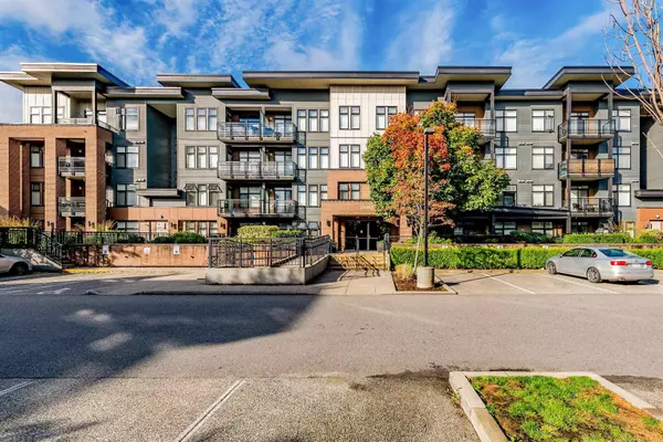 Langley, BC V3A 0E6,20062 Fraser HWY #214