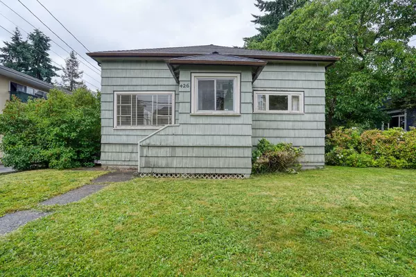 426 Seventh ST, New Westminster, BC V3M 3L3
