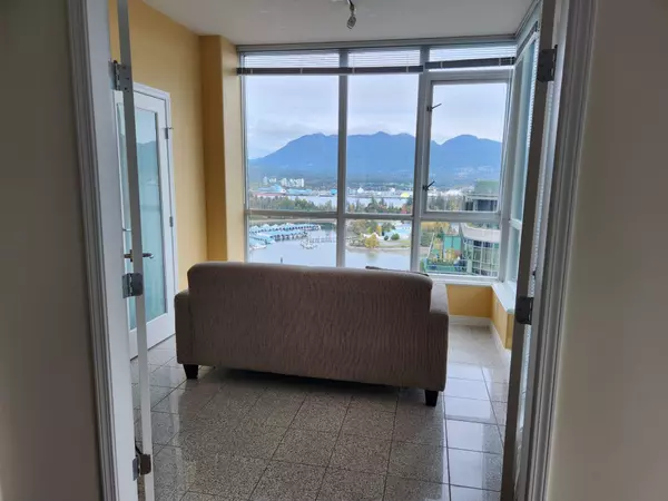 Vancouver, BC V6E 4T1,1328 W Pender ST #3307