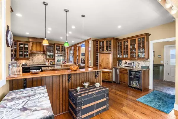 13543 Sakinaw DR Garden Bay, BC V0N 1S1