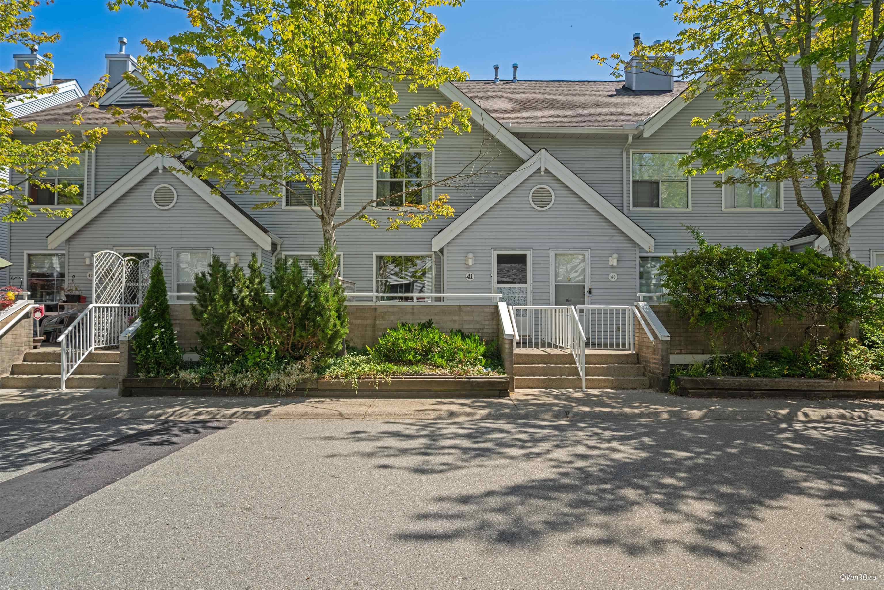 13706 74 AVE #41, Surrey, BC V3W 1K3