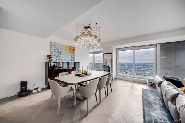 Vancouver, BC V6Z 0G5,1480 Howe ST #4701