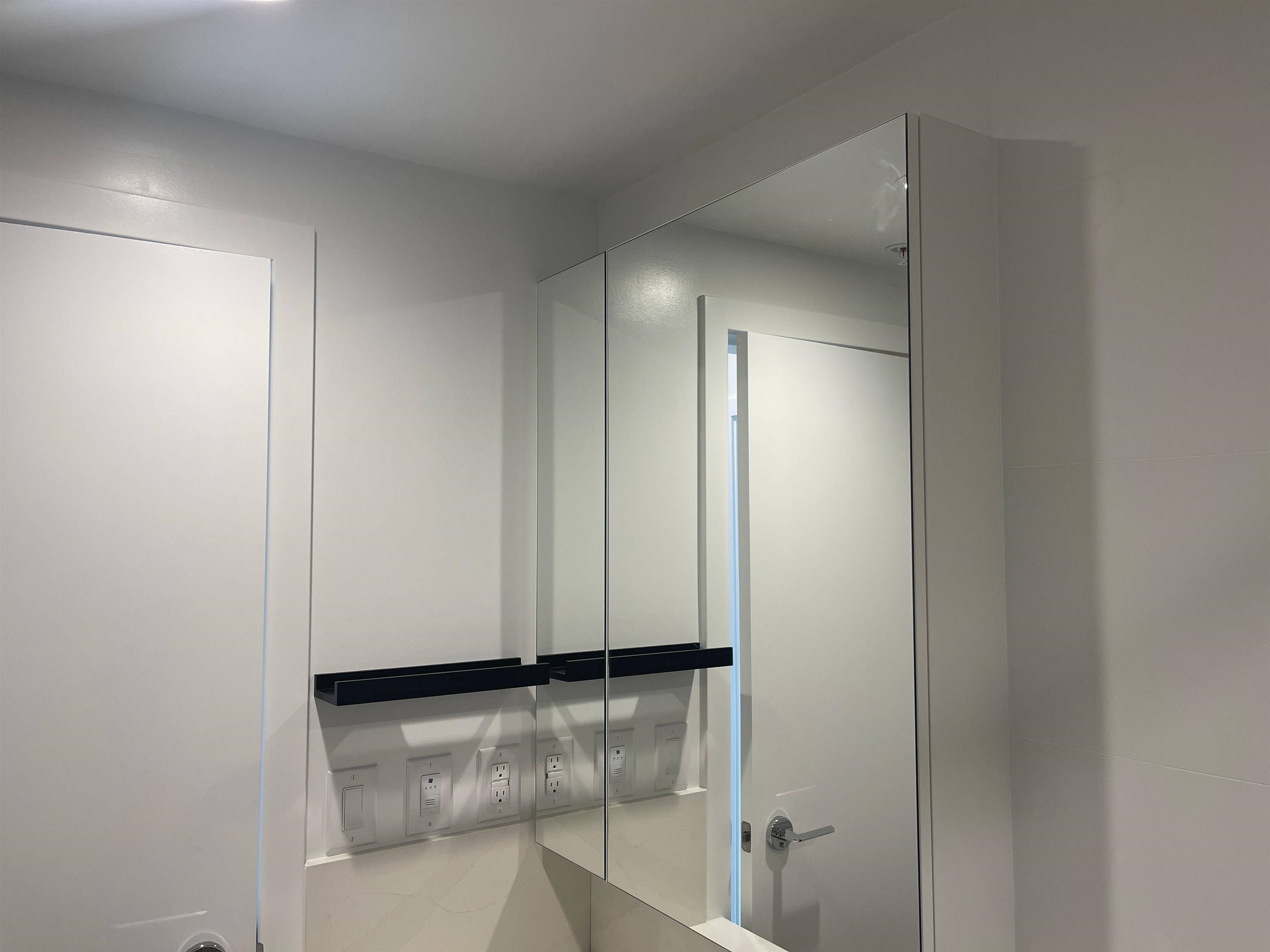Surrey, BC V3T 0V8,13745 George Junction #3501