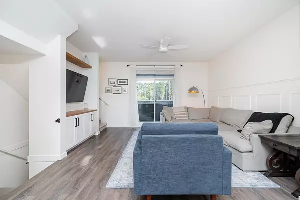 Surrey, BC V3Z 0W9,127 172 ST #32