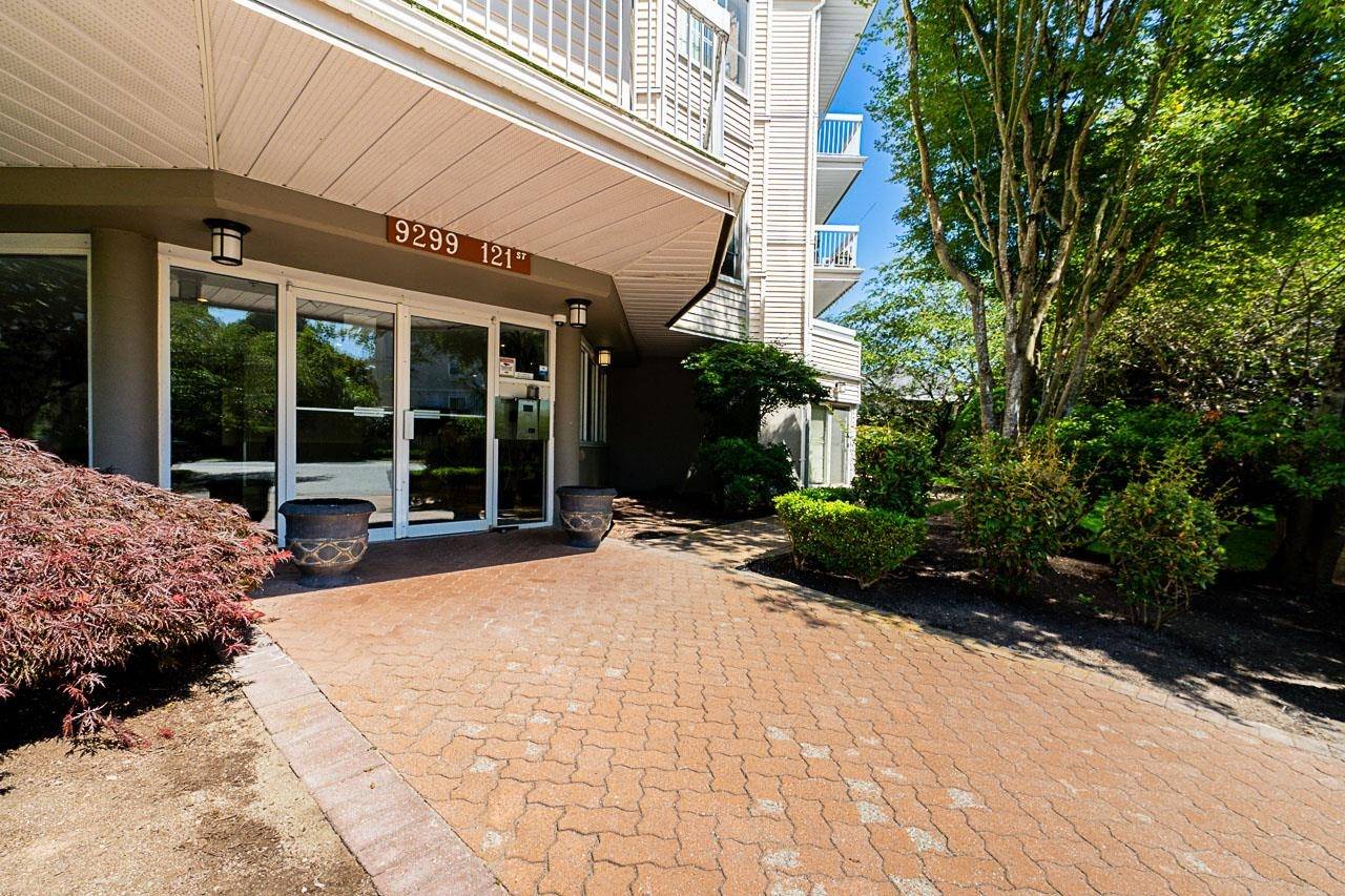 Surrey, BC V3V 7X8,9299 121 ST #117