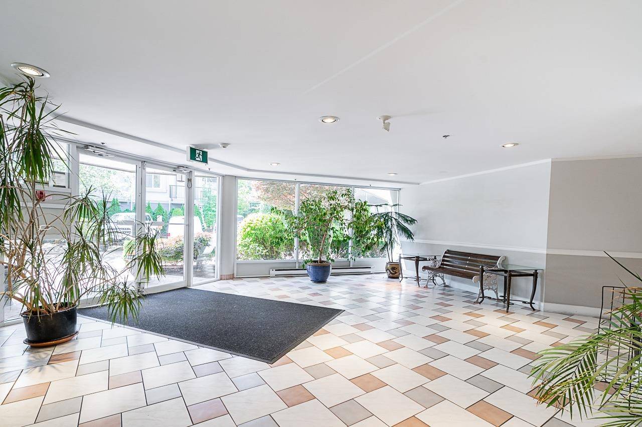 Surrey, BC V3V 7X8,9299 121 ST #117