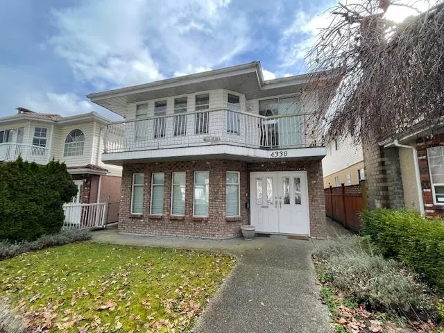 Burnaby, BC V5C 2B7,4338 Pandora ST