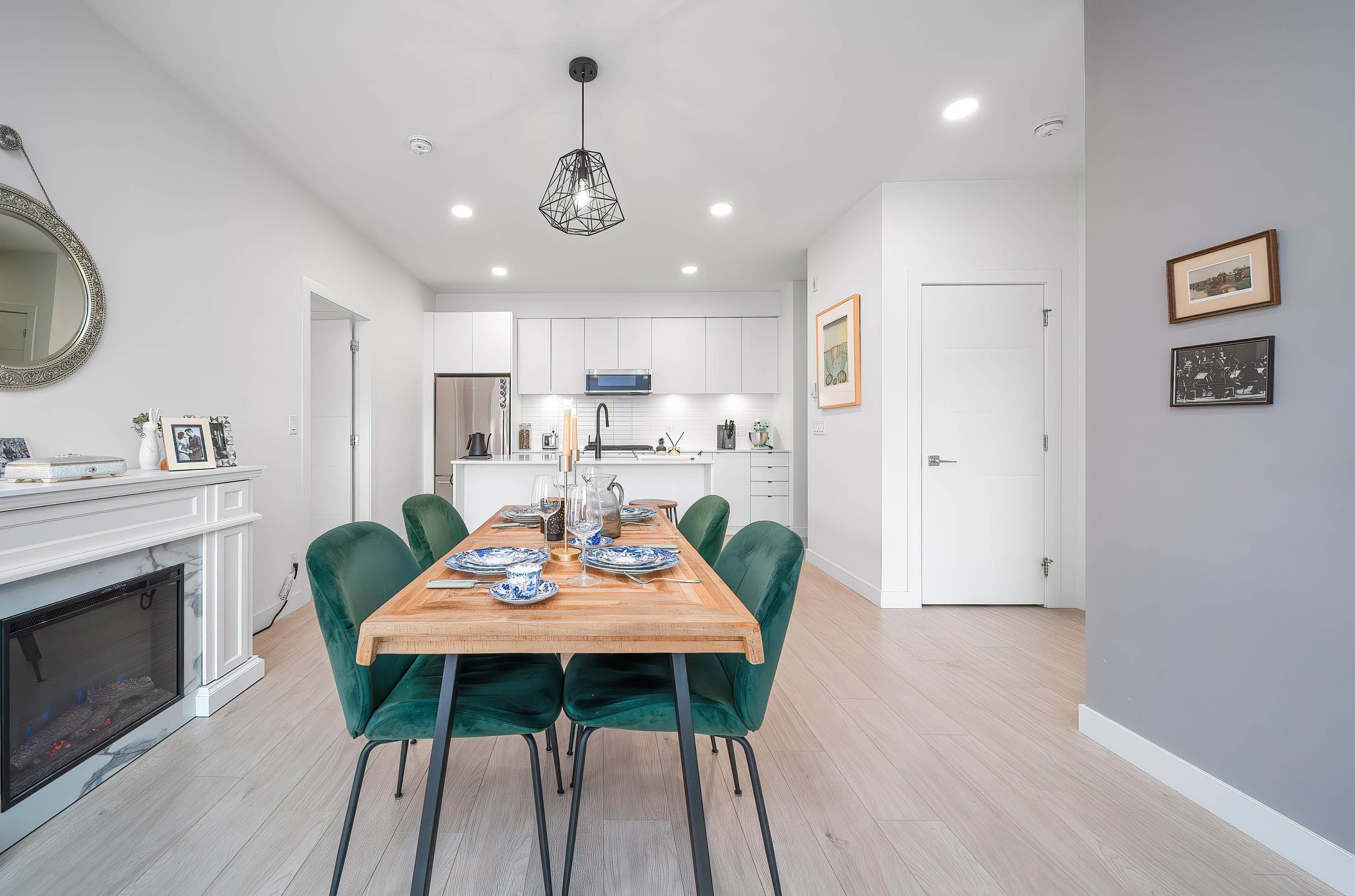 Port Coquitlam, BC V3C 0T1,2345 Rindall AVE #217