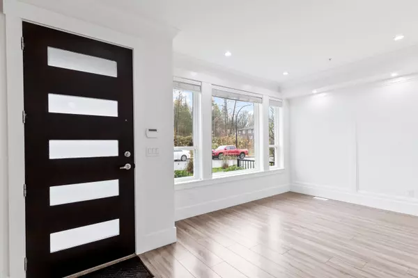 Maple Ridge, BC V4R 0H1,13667 232a ST