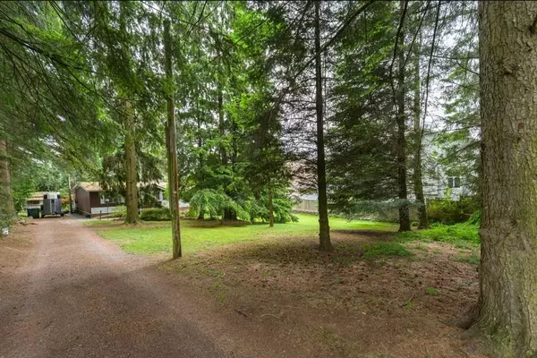 2161 Martens ST, Abbotsford, BC V2T 6M6