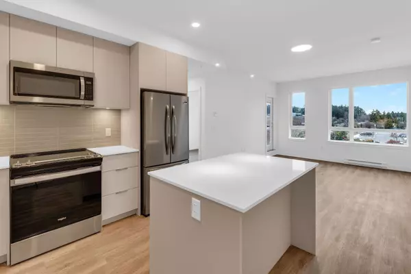 2515 Hackett CRES #A205, No City Value, BC V8M 2B8