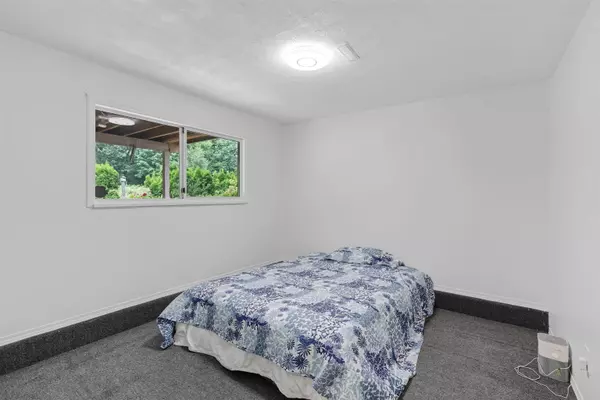 Abbotsford, BC V2T 4S2,31816 Saturna CRES