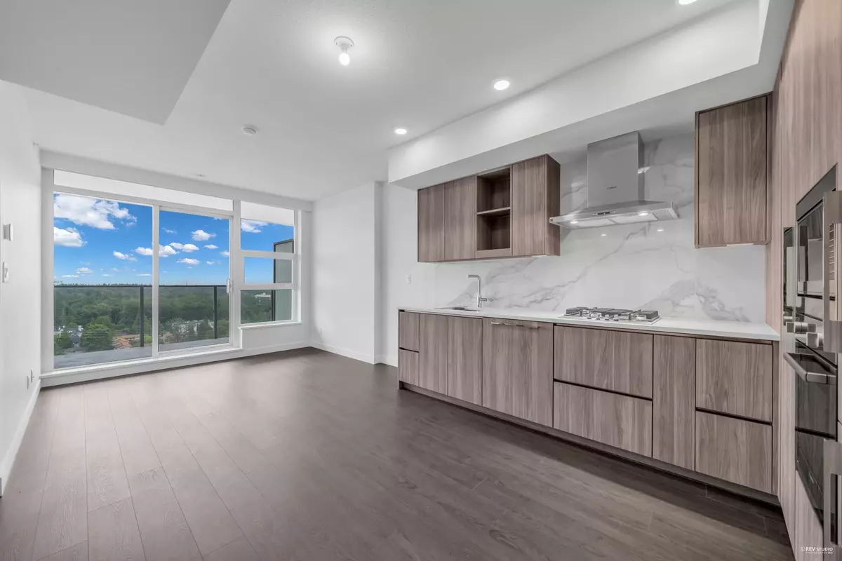 Surrey, BC V3T 0V2,13768 100 AVE #2703