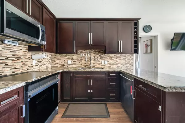 Port Coquitlam, BC V3C 6A9,2618 Fortress DR