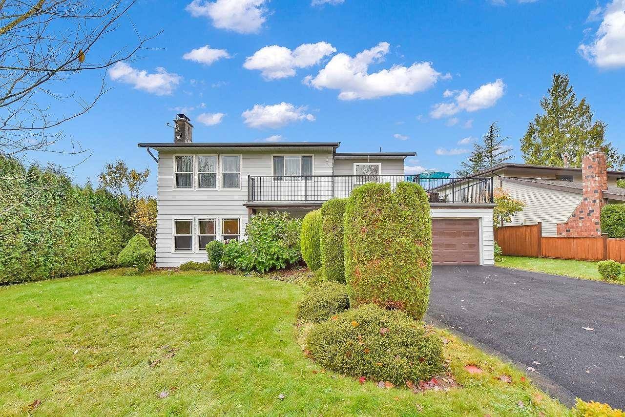 9113 145a ST, Surrey, BC V3R 7L6