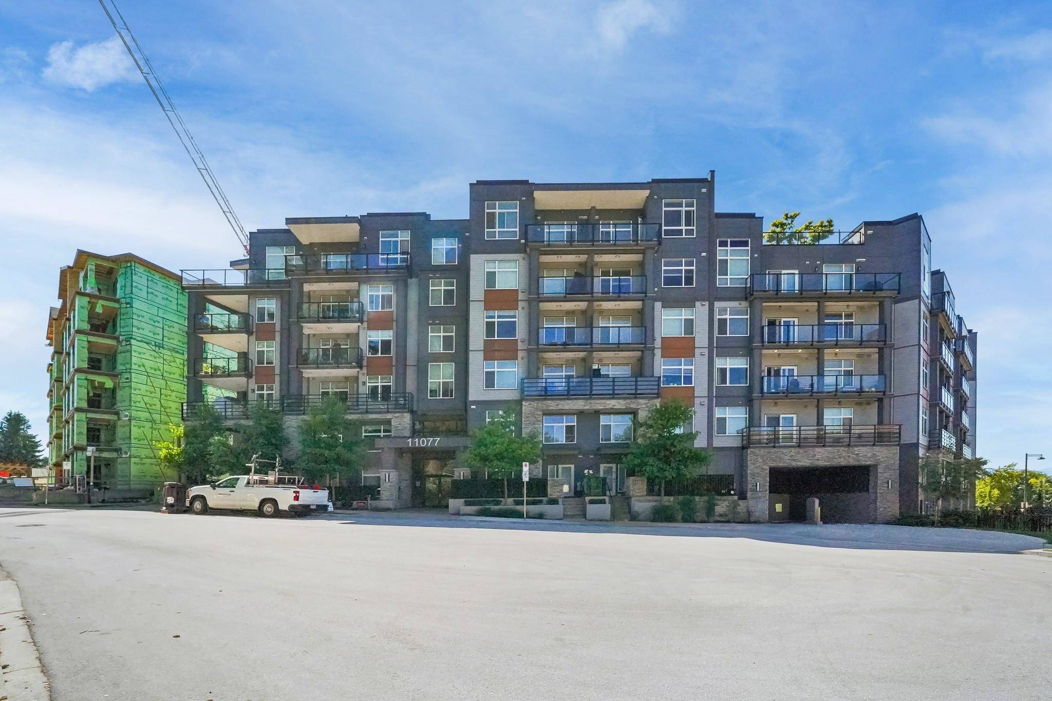 11077 Ravine RD #415, Surrey, BC V3T 0R7