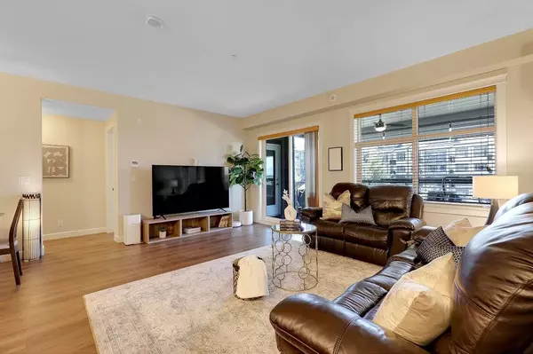 Langley, BC V2Y 3L7,8561 203a ST #308