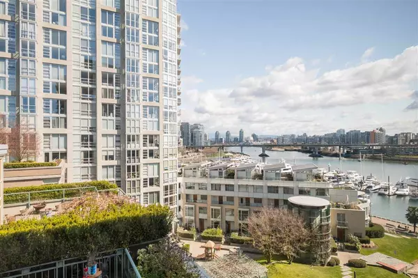 Vancouver, BC V6Z 2W5,1288 Marinaside CRES #907