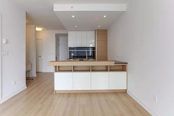 Burnaby, BC V5H 0E9,4688 Kingsway #1710