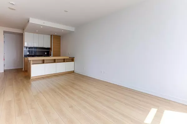 Burnaby, BC V5H 0E9,4688 Kingsway #1710