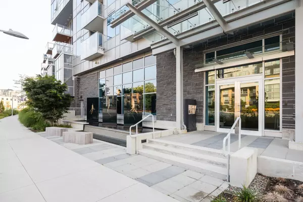 5233 Gilbert RD #1308, Richmond, BC V7C 0B3