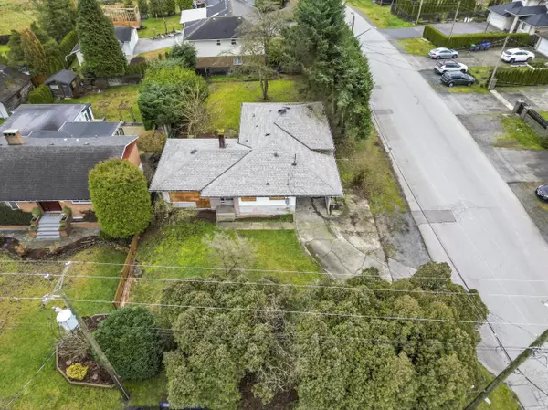14200 Grosvenor RD, Surrey, BC V3R 5H2