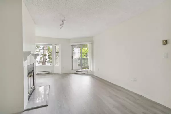 Richmond, BC V6Y 3N2,7591 Moffatt RD #218