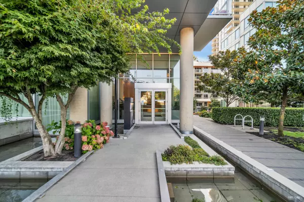 Vancouver, BC V5X 0C9,8031 Nunavut LN #2205