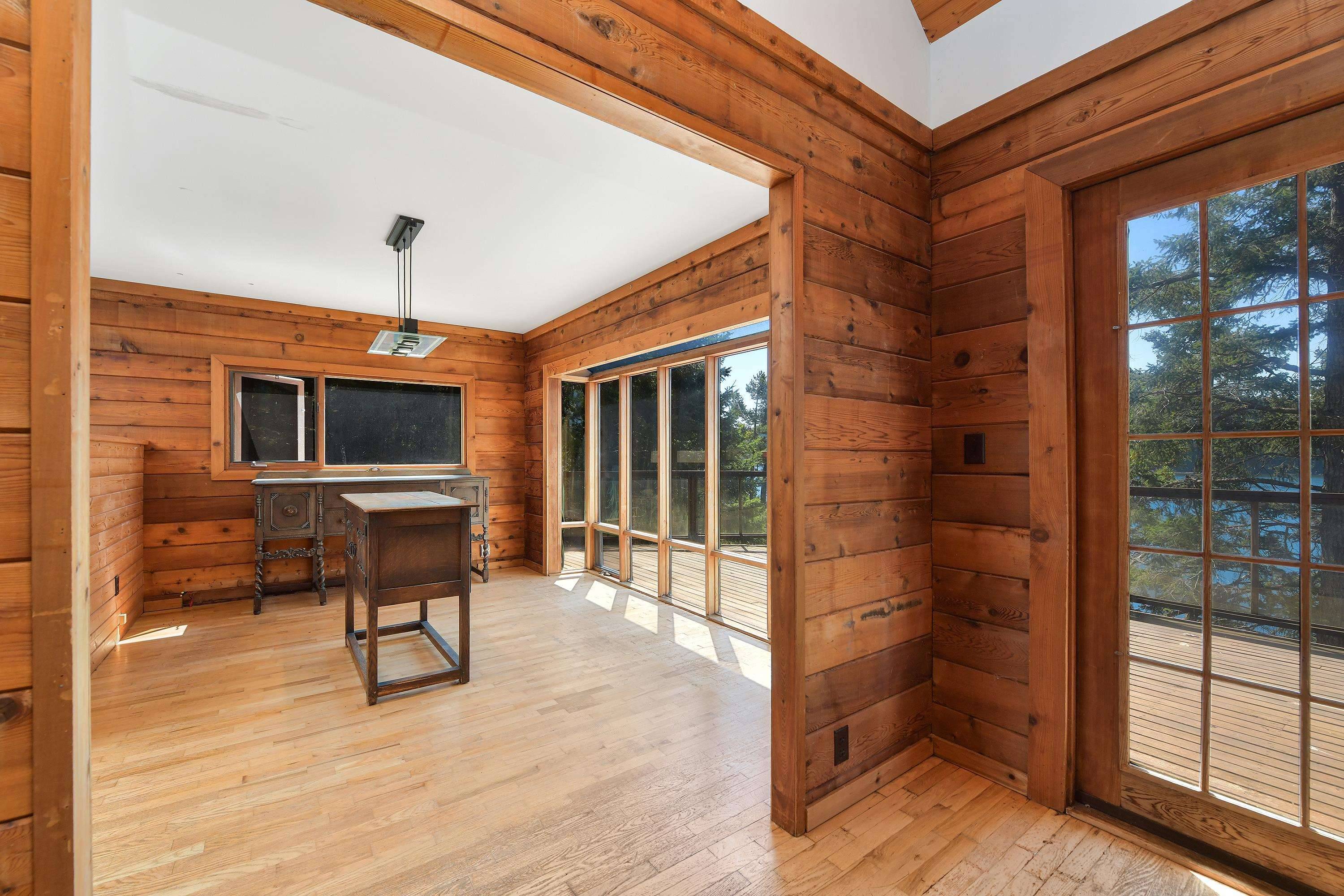 330 East West RD Mayne Island, BC V0N 2J2
