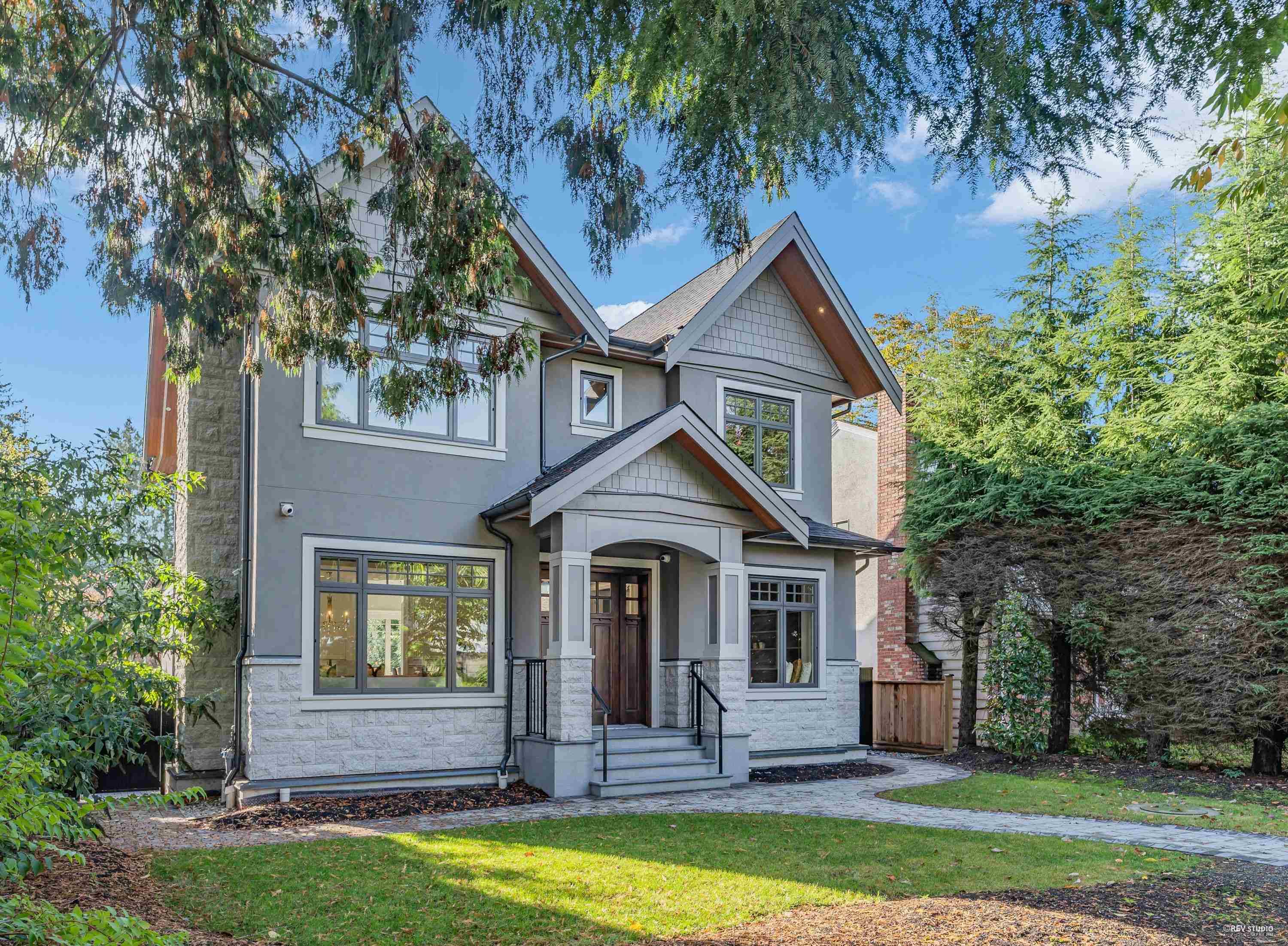 Vancouver, BC V6N 3K6,3070 W 44th AVE