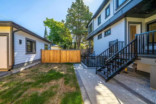 Vancouver, BC V6L 2A3,2835 W 31st AVE