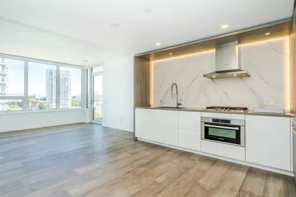 1441 Johnston RD #1202, Surrey, BC V4B 3Z4