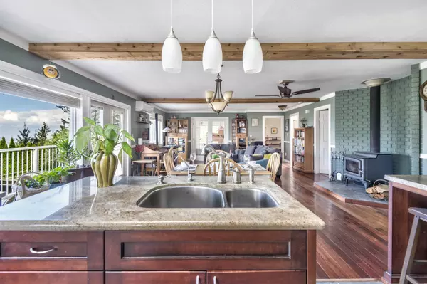 Chilliwack, BC V4Z 1H1,48585 Wincott RD