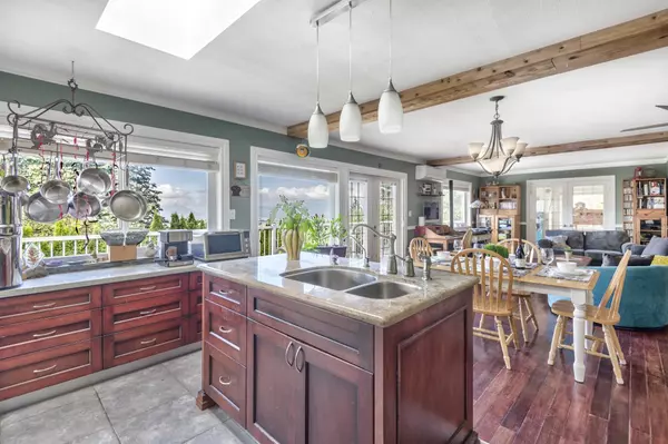 Chilliwack, BC V4Z 1H1,48585 Wincott RD