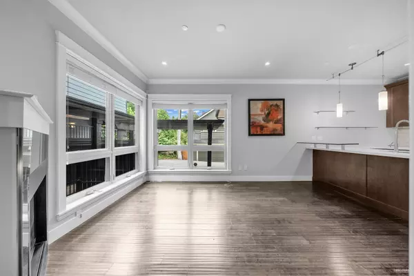 651 W 14th ST #3 North Vancouver, BC V7M 1R3