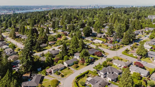 North Vancouver, BC V7J 2X1,2302 Viewlynn DR