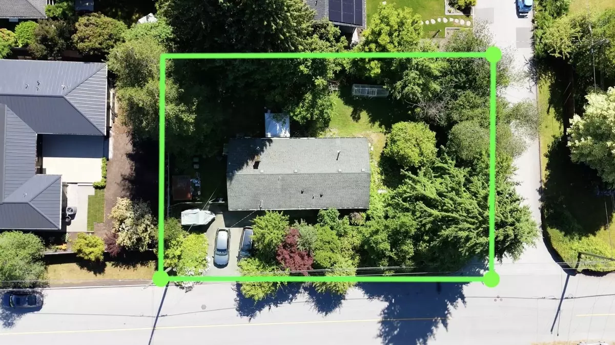 North Vancouver, BC V7J 2X1,2302 Viewlynn DR