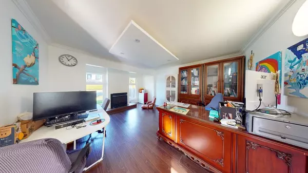 Richmond, BC V7C 4N5,7920 Frobisher DR