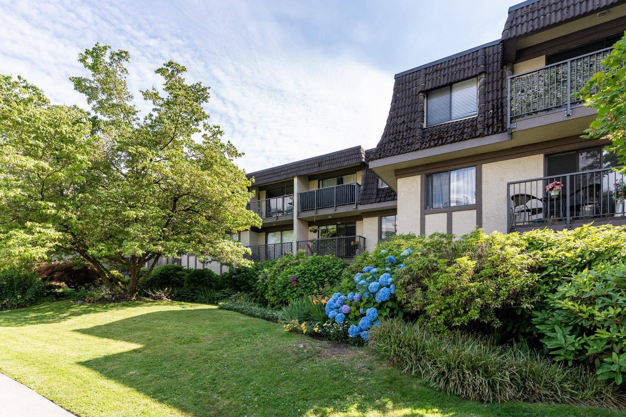 North Vancouver, BC V7M 1E2,307 W 2nd ST #205