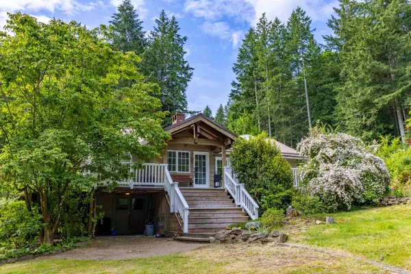 Galiano Island, BC V0N 1P0,211 Morgan RD