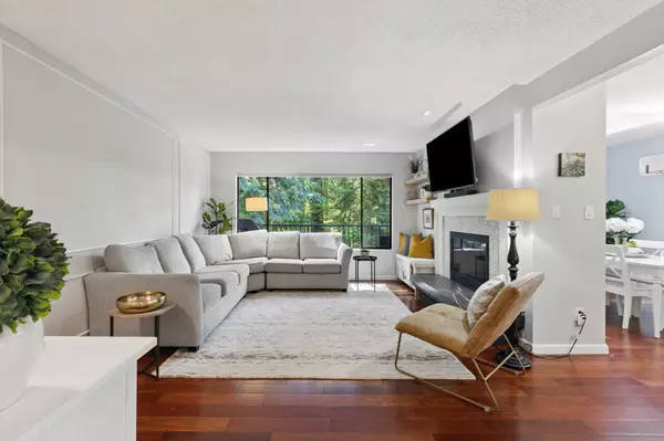 North Vancouver, BC V7K 2Y5,887 Frederick RD