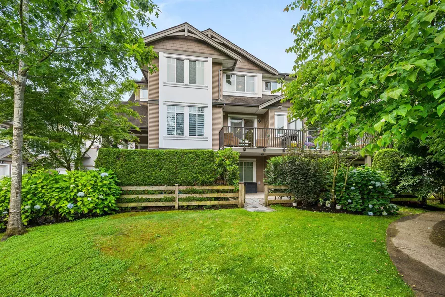 8250 209b ST #28, Langley, BC V2Y 0J7
