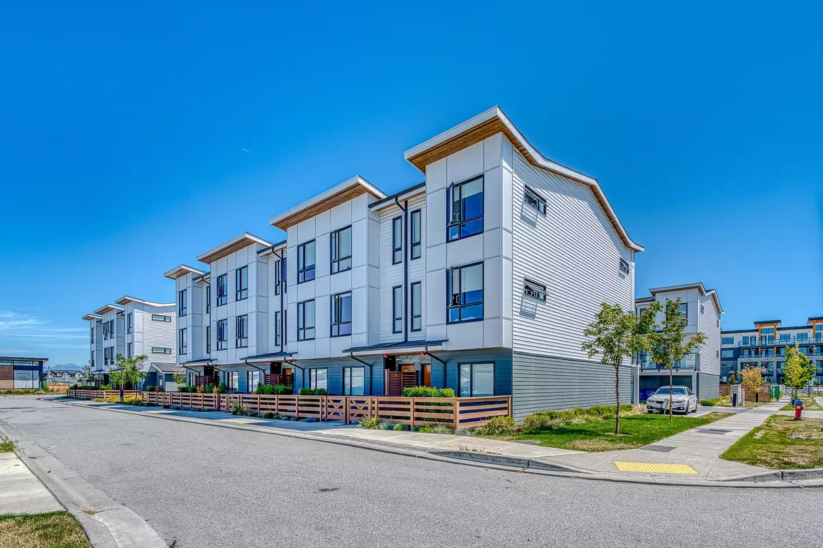 Tsawwassen, BC V4M 0E8,4745 Spruce WAY #3