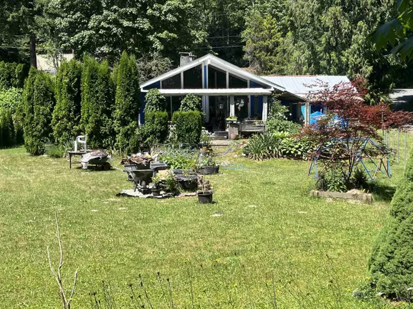 50964 O'byrne RD Chilliwack, BC V4Z 1B6