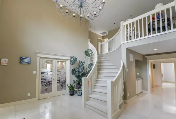 Richmond, BC V7C 3S6,7680 Cheviot PL