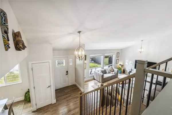 Surrey, BC V4A 3W7,2673 128 ST