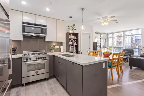 Coquitlam, BC V3J 0G7,711 Breslay ST #103