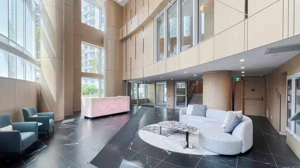 13768 100 AVE #3306 Surrey, BC V3T 0V2